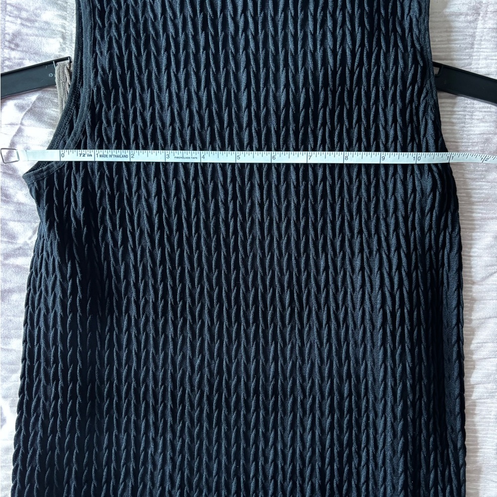 Sleeveless Mock Neck Ribbed Tops - Picture 7 of 9